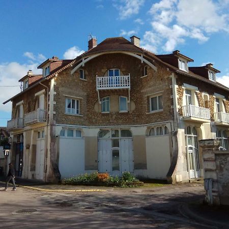 Вилла La Sapiniere Эрманвиль-сюр-Мер Экстерьер фото